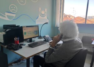 Telefono amico italia lancia maratona di ascolto per chi è solo a natale